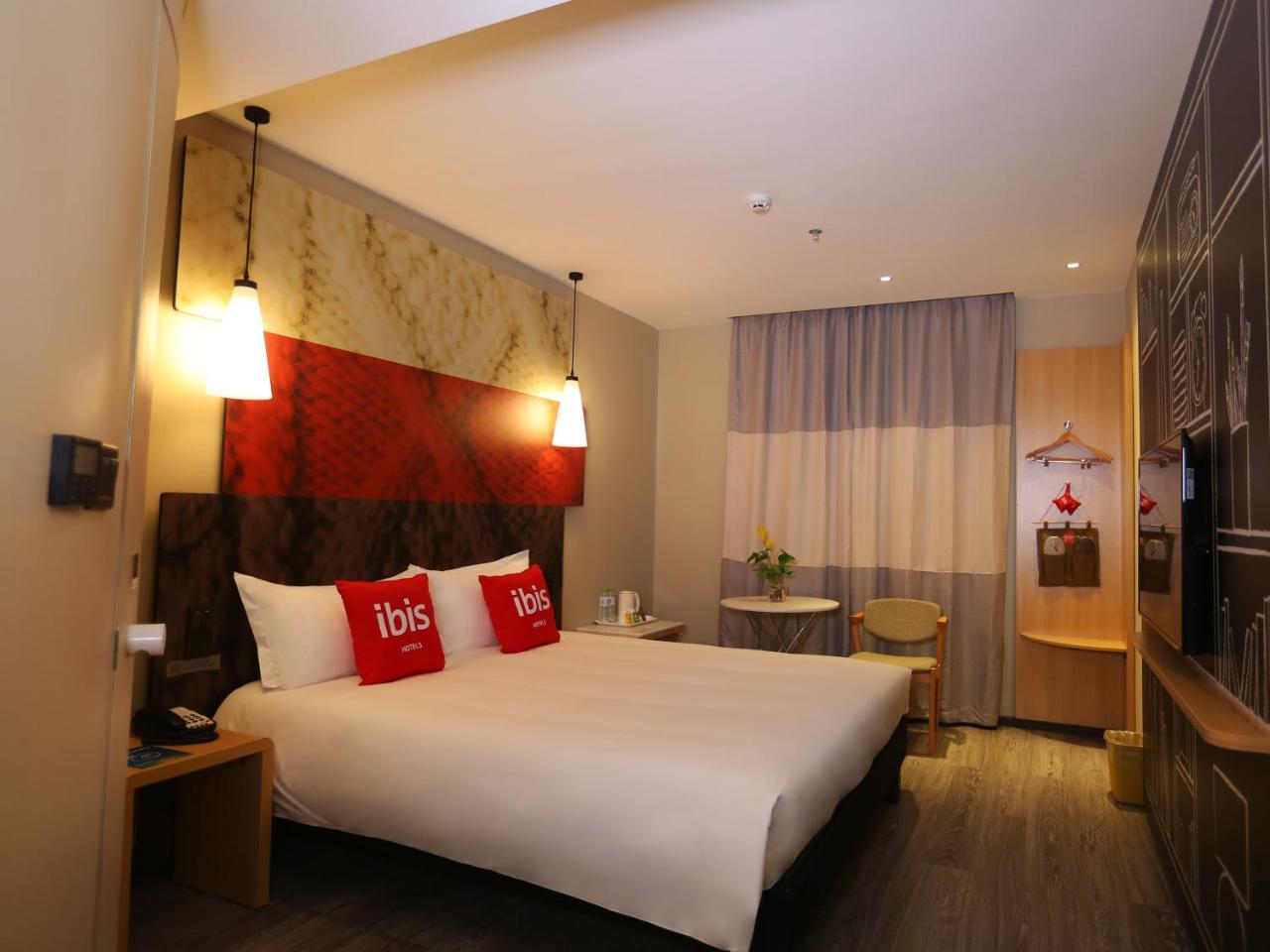 Ibis Haikou Injoy Plaza Hotel מראה חיצוני תמונה